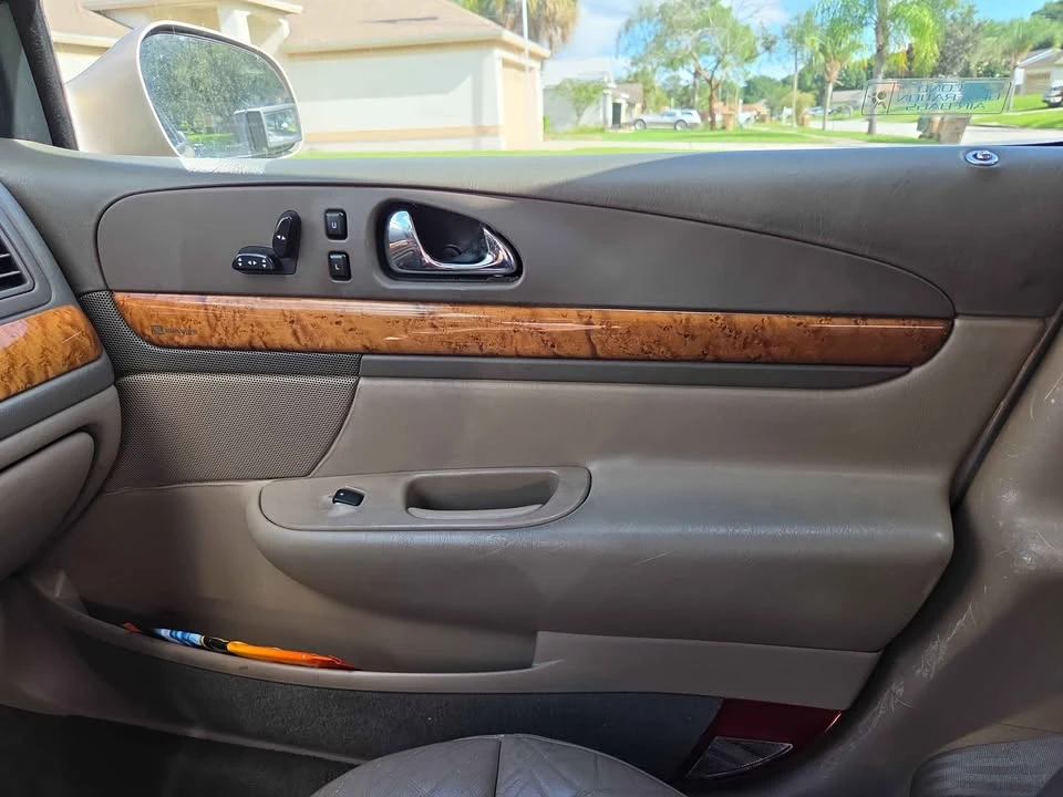 1998 Lincoln Continental 9th Gen - Image 12 of 13