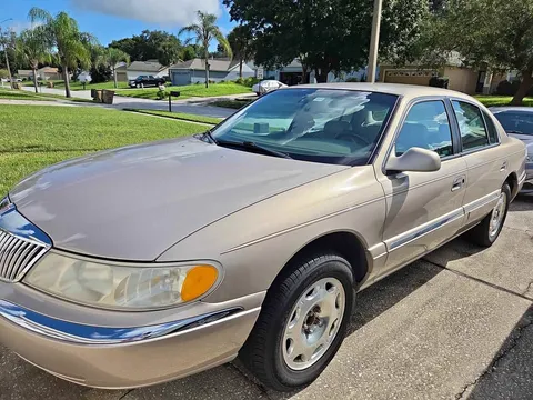 1998 Lincoln Continental Sedan 4D