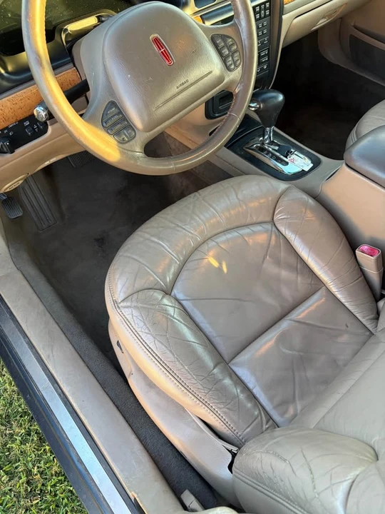 1998 Lincoln Continental 9th Gen - Image 6 of 12