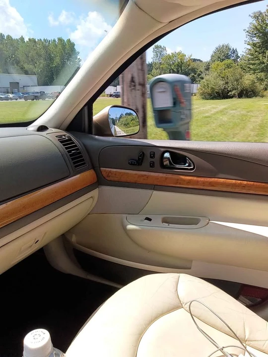 1998 Lincoln Continental 9th Gen - Image 15 of 16