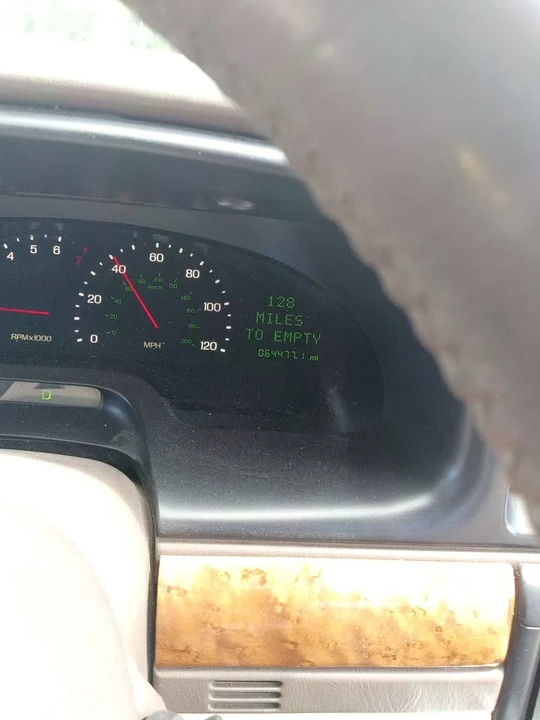 1998 Lincoln Continental 9th Gen - Image 16 of 16