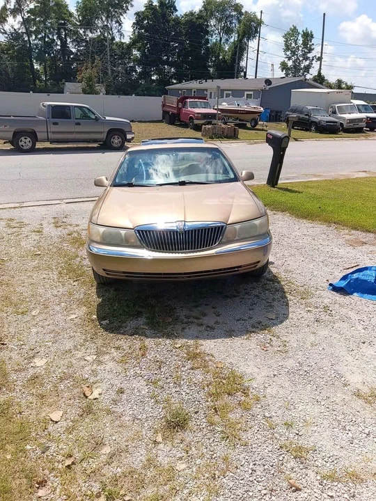 1998 Lincoln Continental 9th Gen - Image 12 of 16