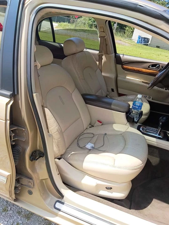 1998 Lincoln Continental 9th Gen - Image 8 of 16