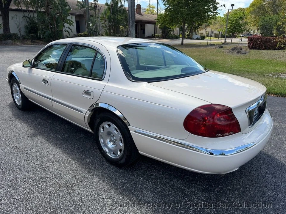 1998 Lincoln Continental 9th Gen - Image 3 of 12