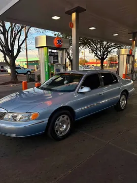 1998 Lincoln Continental Signature Sedan 4D