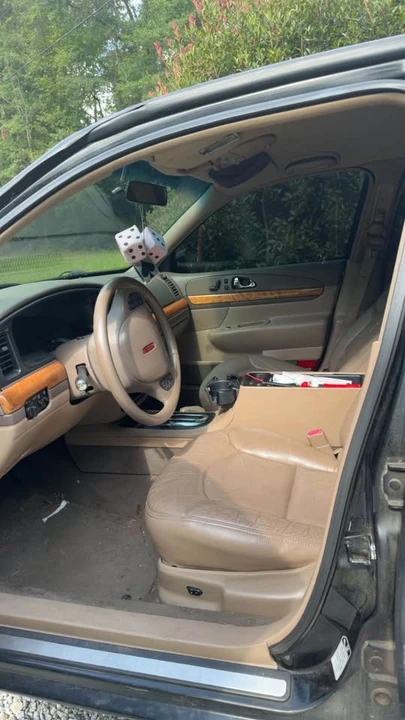 1998 Lincoln Continental 9th Gen - Image 3 of 6