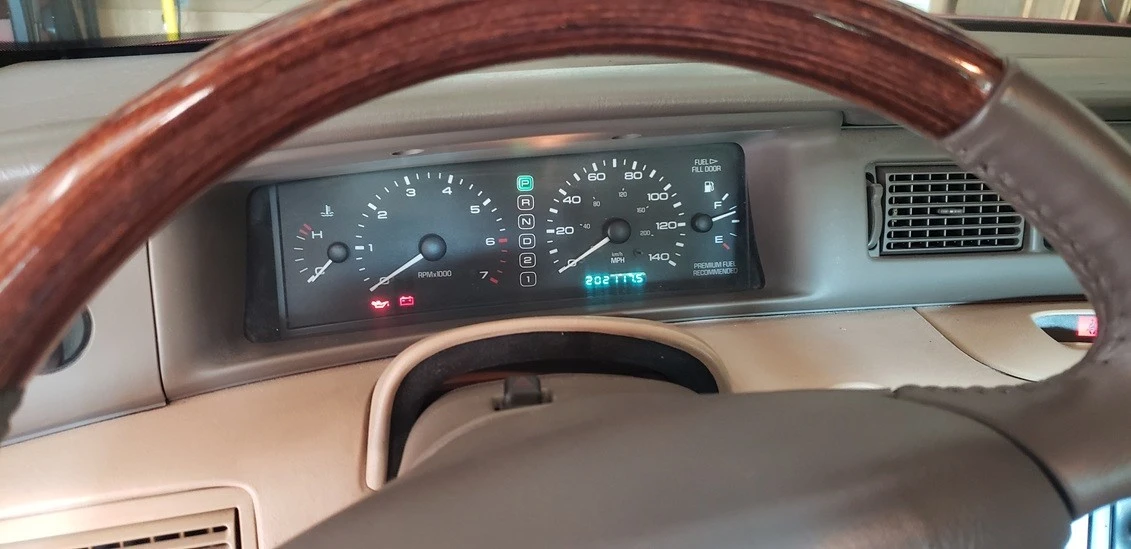 1998 Lincoln Continental Mark VIII - Image 26 of 31