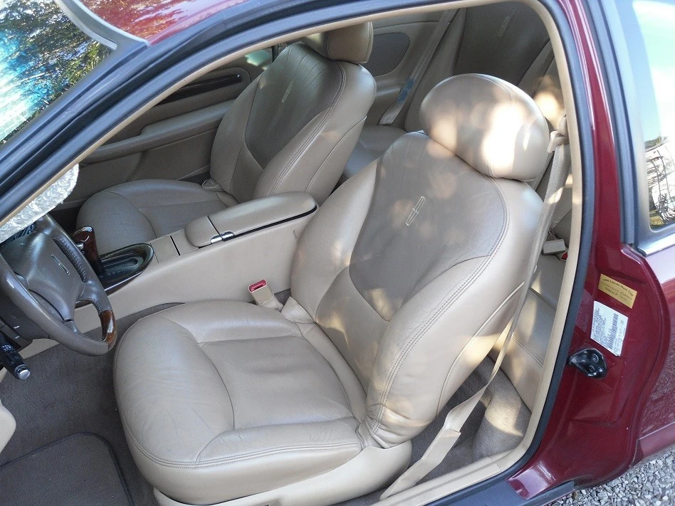 1998 Lincoln Continental Mark VIII - Image 16 of 31
