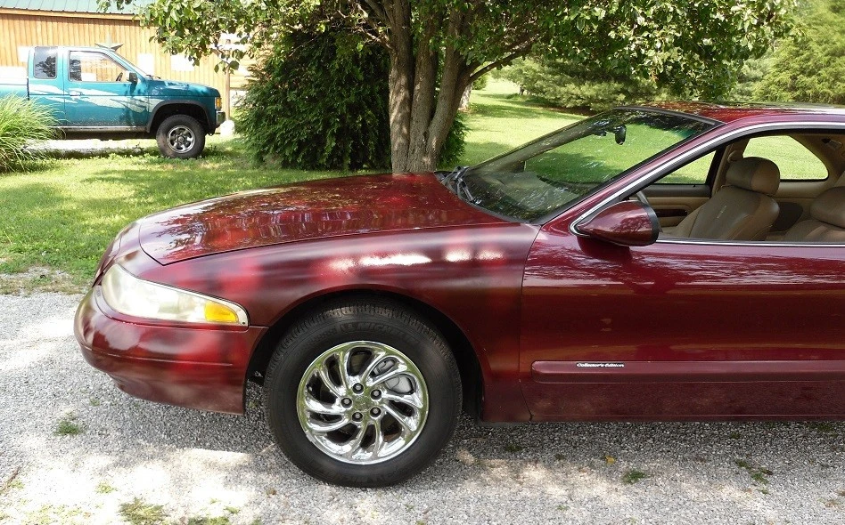 1998 Lincoln Continental Mark VIII - Image 2 of 31