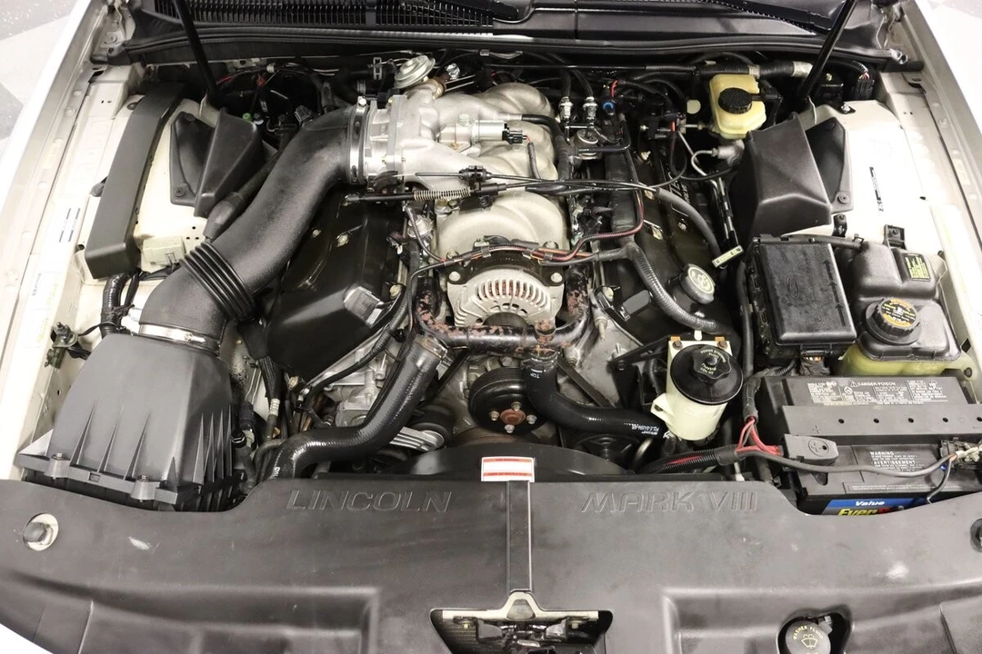 1998 Lincoln Continental Mark VIII - Image 4 of 12