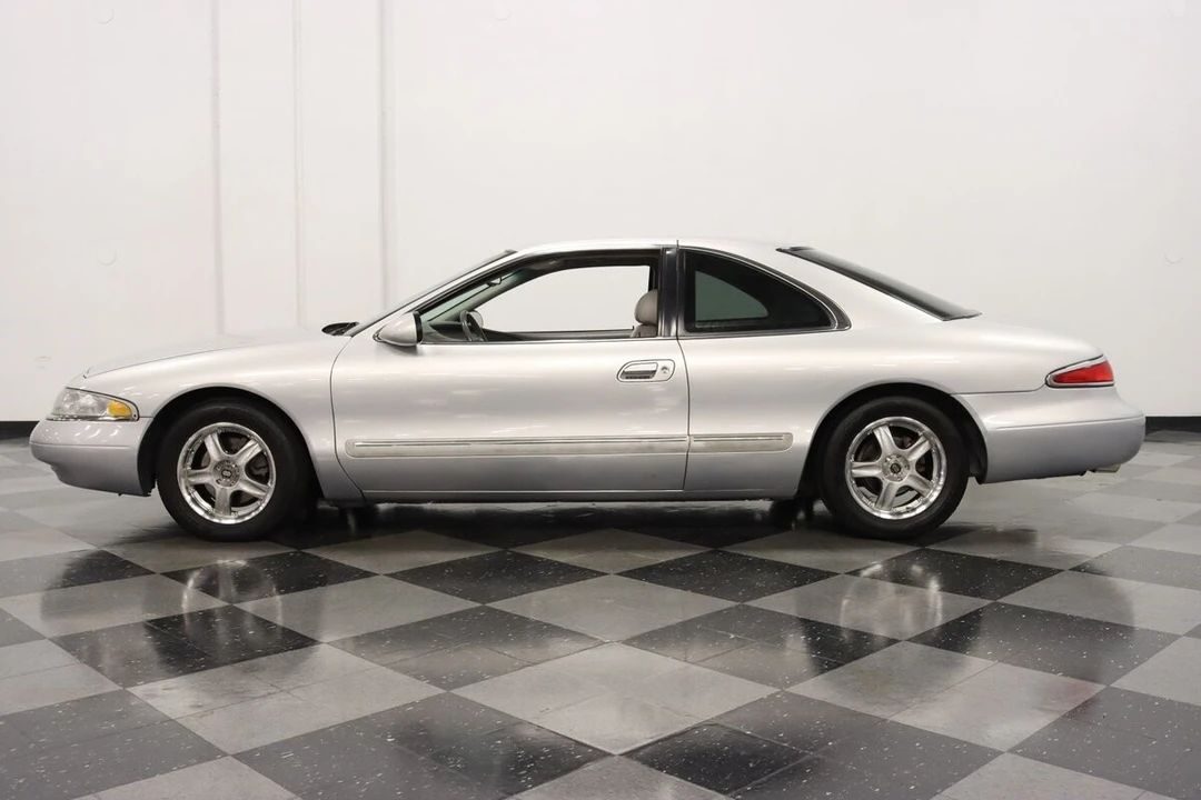 1998 Lincoln Continental Mark VIII - Image 8 of 12