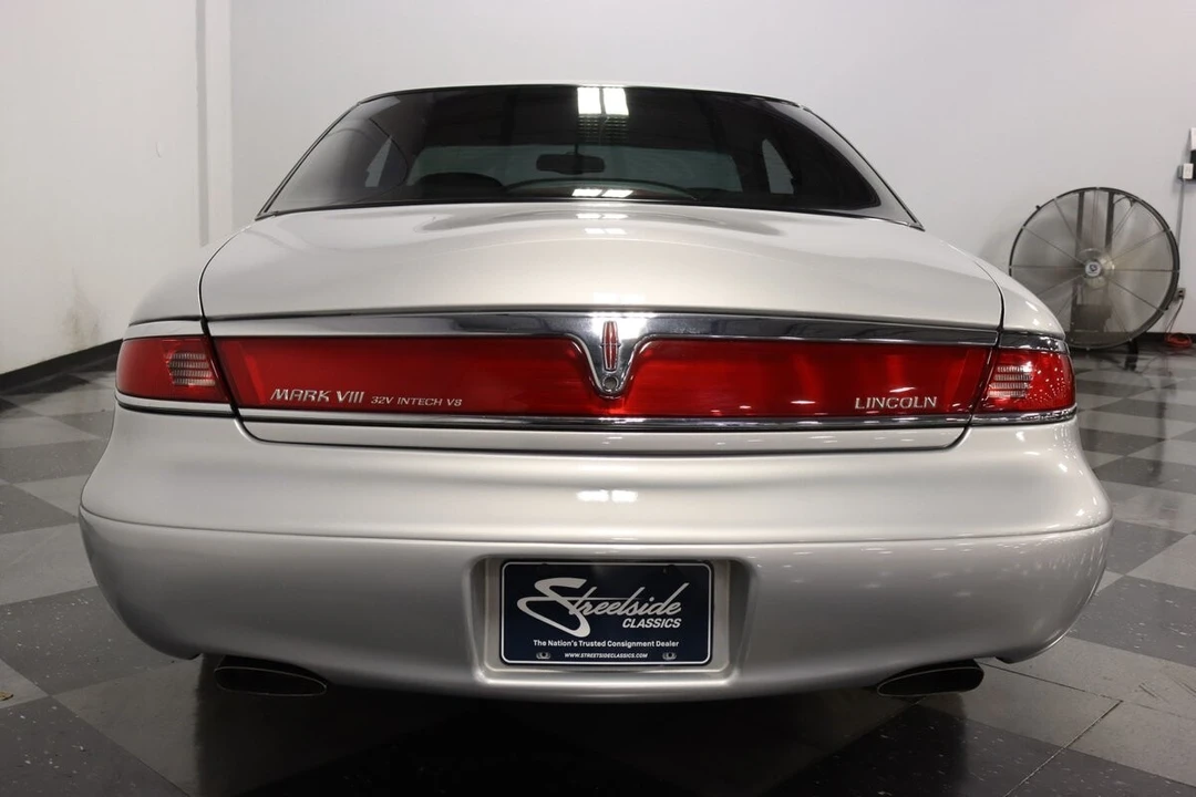 1998 Lincoln Continental Mark VIII - Image 12 of 12