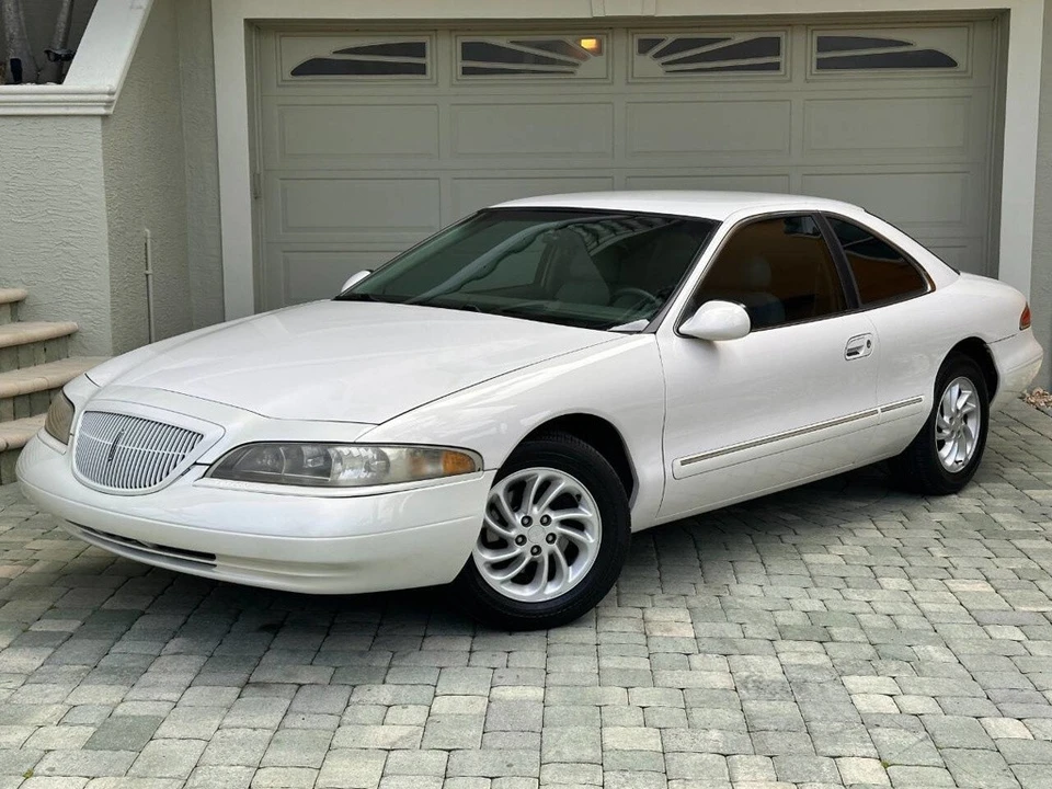 1998 Lincoln Continental Mark VIII - Image 4 of 21