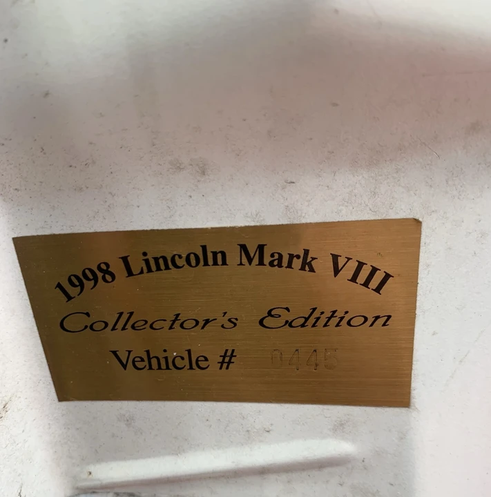 1998 Lincoln Continental Mark VIII - Image 19 of 21