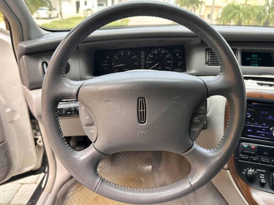 1998 Lincoln Continental Mark VIII - Image 15 of 21