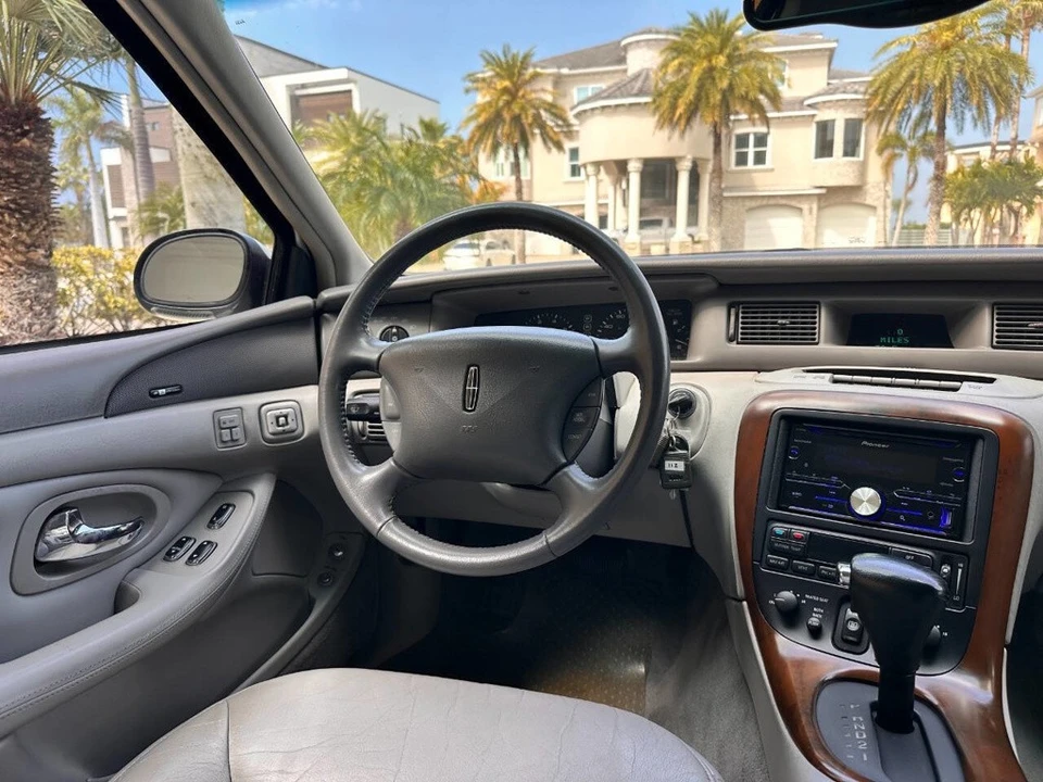 1998 Lincoln Continental Mark VIII - Image 12 of 21
