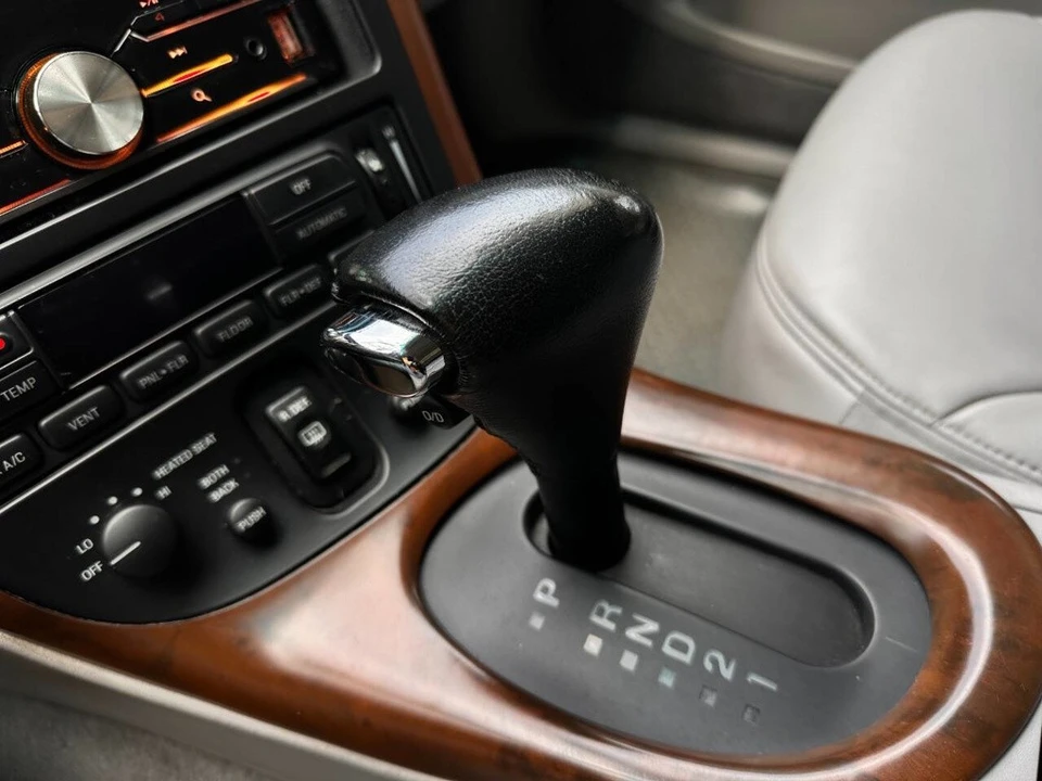 1998 Lincoln Continental Mark VIII - Image 20 of 21