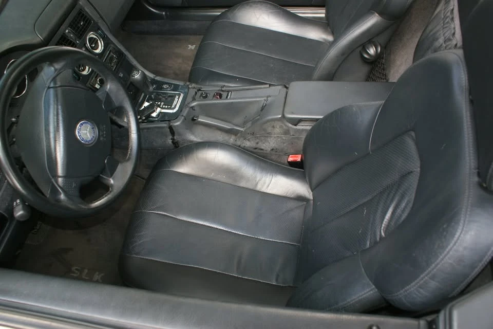 1998 Lincoln Continental Mark VIII - Image 10 of 10