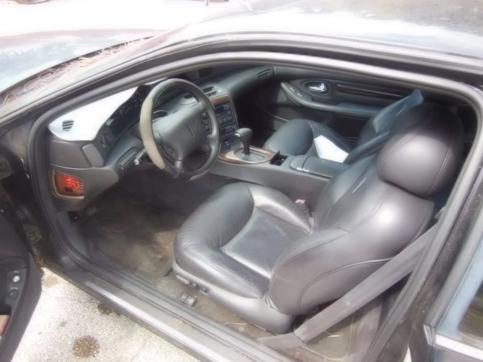 1998 Lincoln Continental Mark VIII - Image 8 of 10
