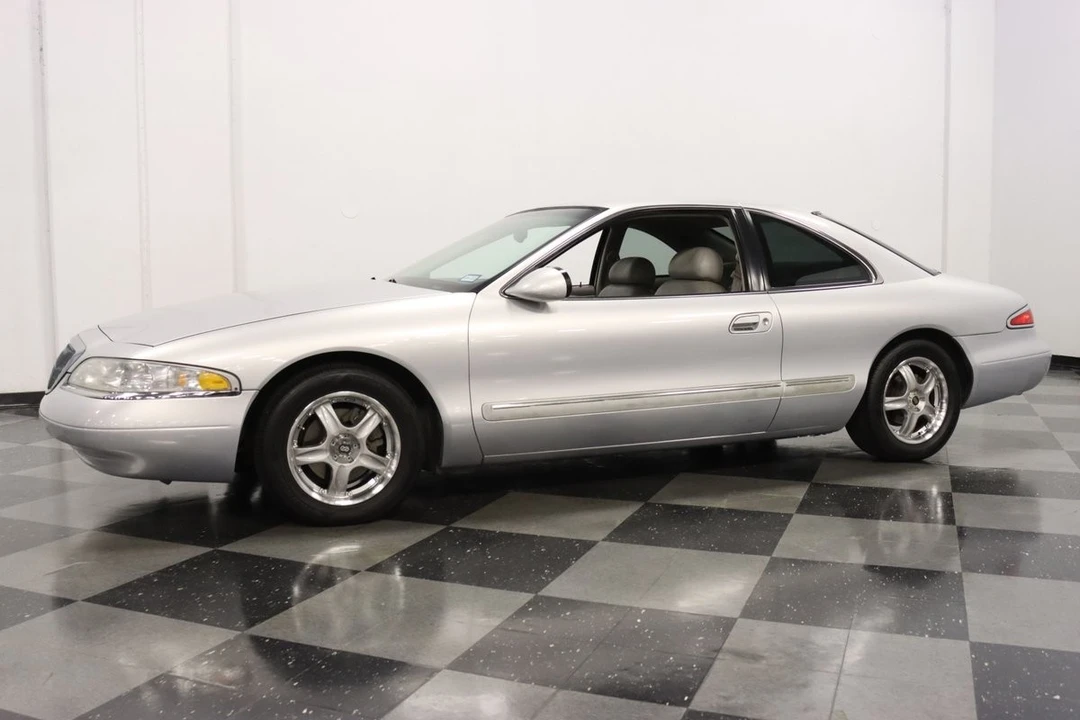 1998 Lincoln Continental Mark VIII - Image 6 of 12
