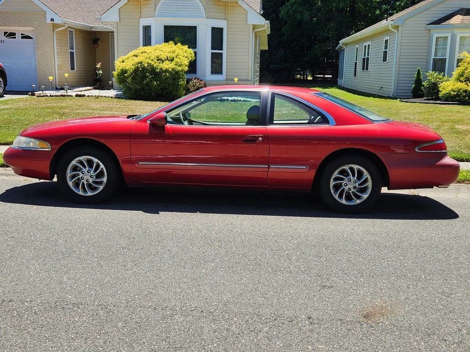 1998 Lincoln Continental Mark VIII - Image 2 of 13