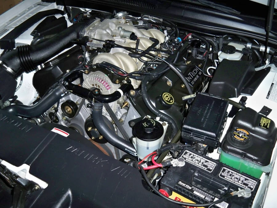 1998 Lincoln Continental Mark VIII - Image 10 of 12