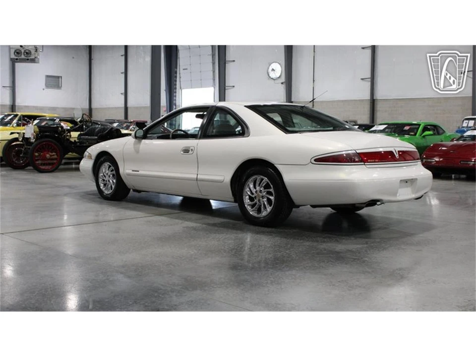 1998 Lincoln Continental Mark VIII - Image 16 of 31