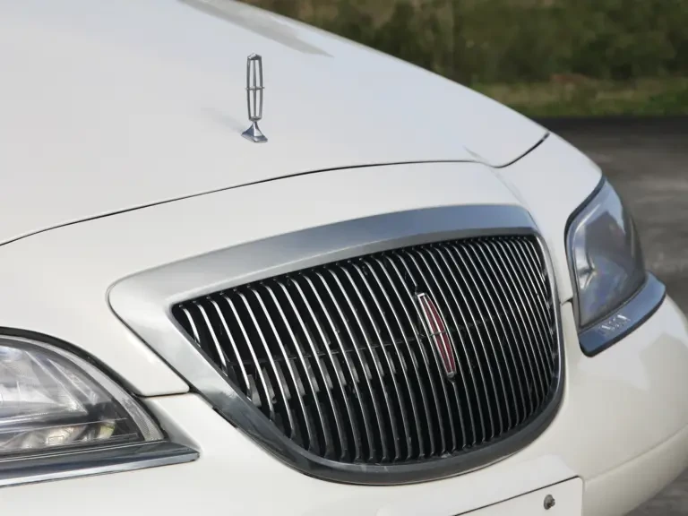 1998 Lincoln Continental Mark VIII - Image 21 of 31