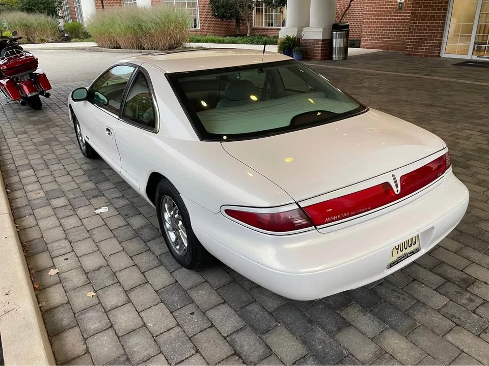 1998 Lincoln Continental Mark VIII - Image 2 of 10