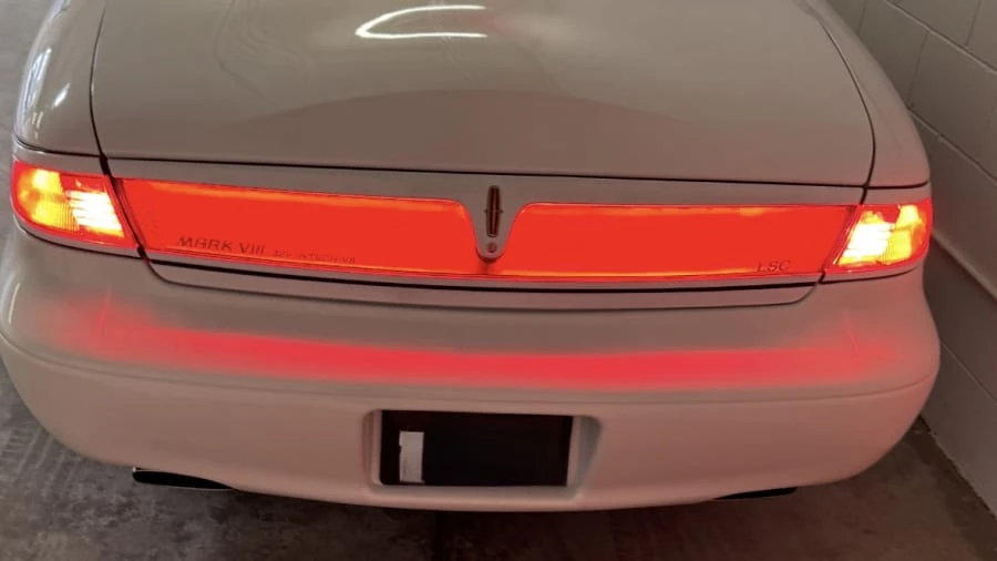 1998 Lincoln Continental Mark VIII - Image 7 of 23
