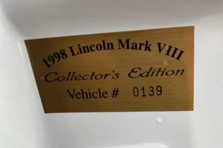 1998 Lincoln Continental Mark VIII - Image 23 of 23