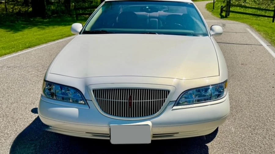 1998 Lincoln Continental Mark VIII - Image 4 of 23
