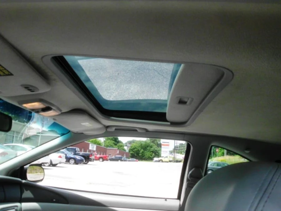 1998 Lincoln Continental Mark VIII - Image 6 of 9