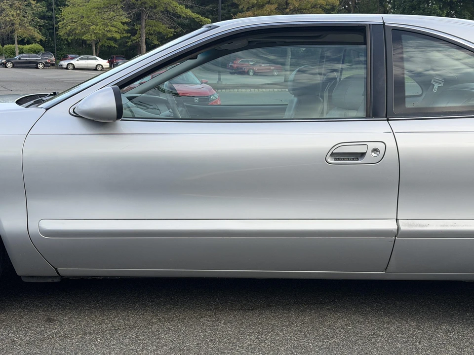 1998 Lincoln Continental Mark VIII - Image 28 of 31