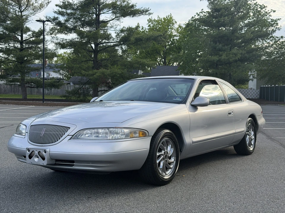 1998 Lincoln Continental Mark VIII - Image 5 of 31