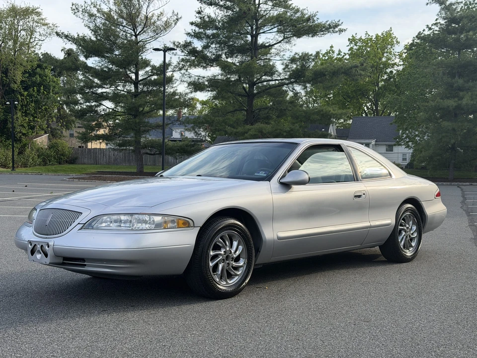 1998 Lincoln Continental Mark VIII - Image 4 of 31