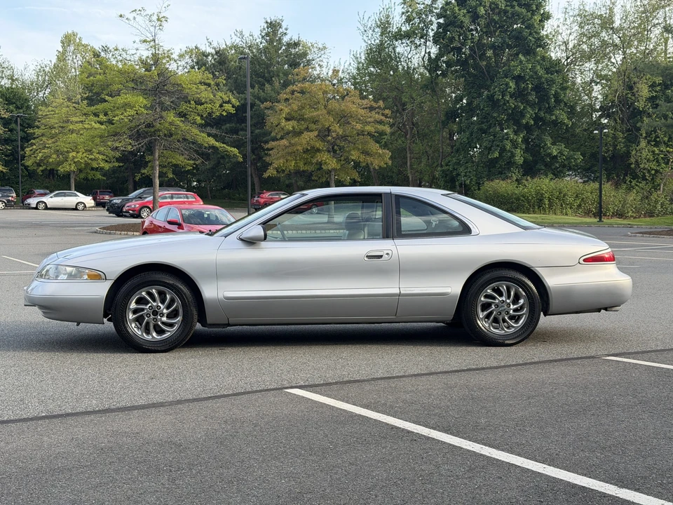 1998 Lincoln Continental Mark VIII - Image 17 of 31