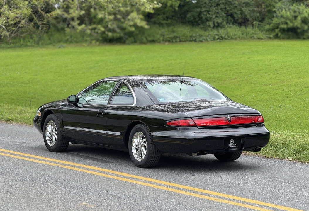 1998 Lincoln Continental Mark VIII - Image 15 of 31
