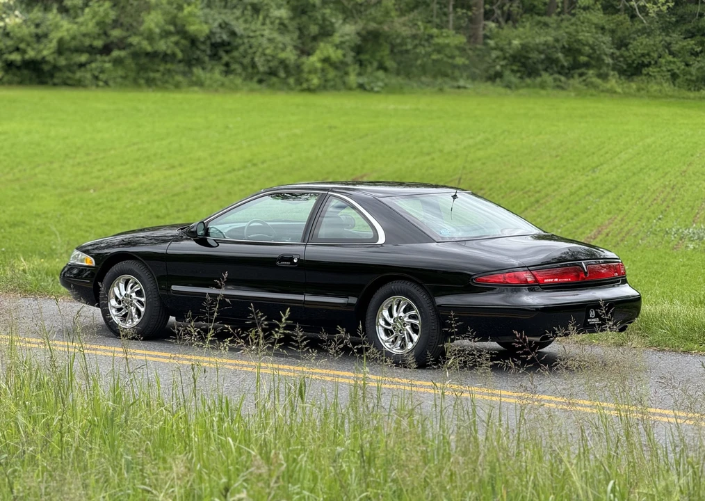 1998 Lincoln Continental Mark VIII - Image 16 of 31