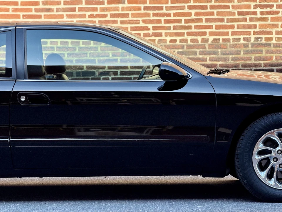 1998 Lincoln Continental Mark VIII - Image 25 of 31