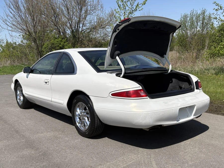 1998 Lincoln Continental Mark VIII - Image 3 of 8
