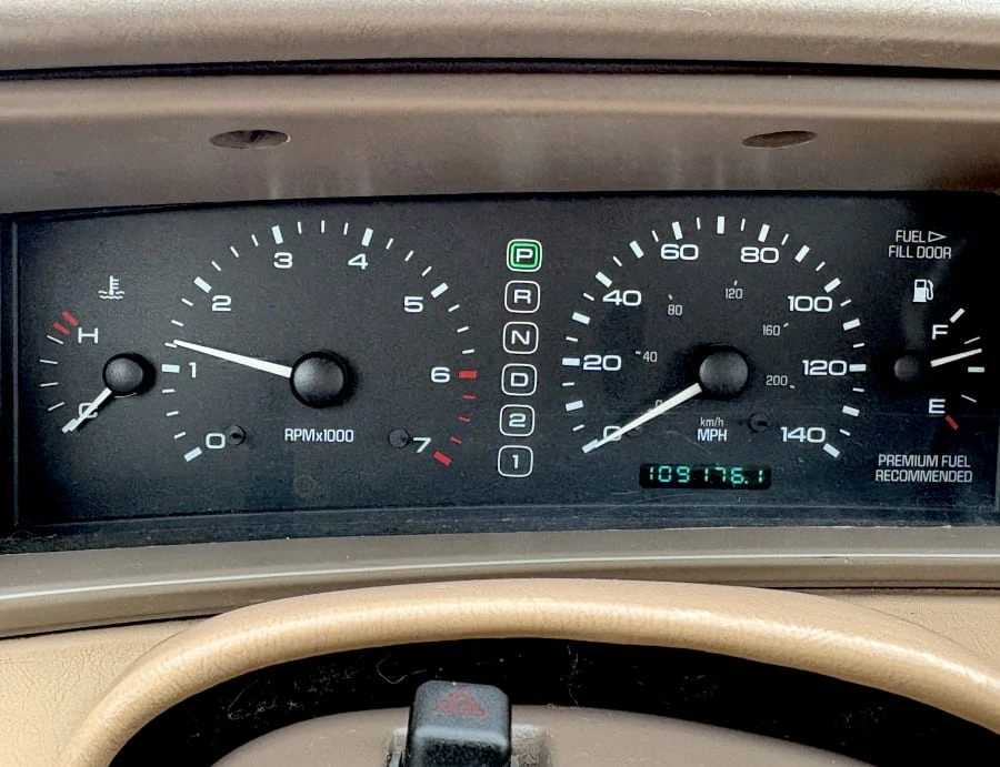 1998 Lincoln Continental Mark VIII - Image 6 of 8