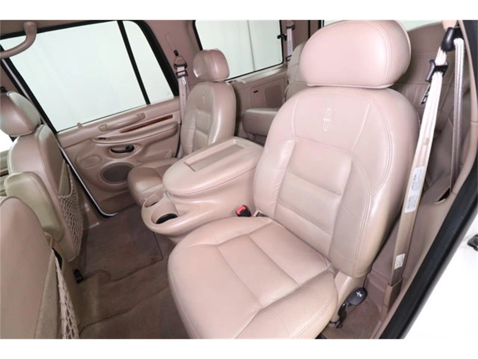 1998 Lincoln Navigator 1st Gen - Image 16 of 31