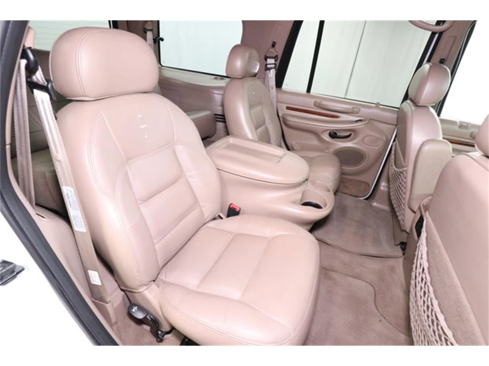 1998 Lincoln Navigator 1st Gen - Image 17 of 31