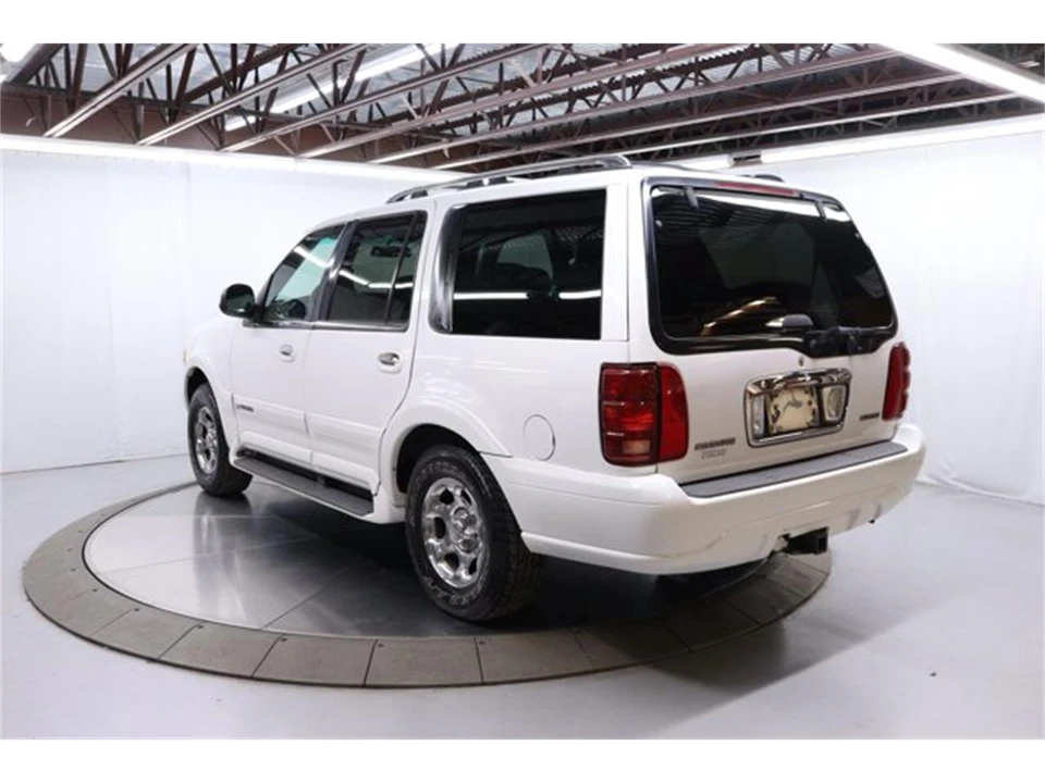 1998 Lincoln Navigator 1st Gen - Image 5 of 31