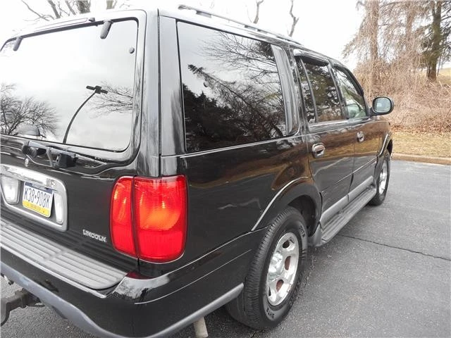 1998 Lincoln Navigator 1st Gen - Image 4 of 12