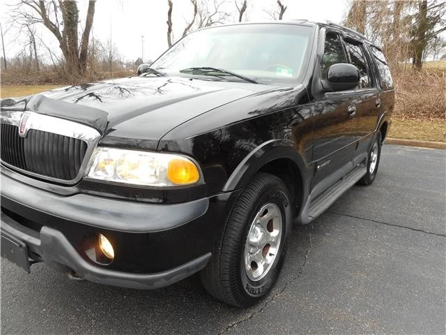 1998 Lincoln Navigator 1st Gen - Image 10 of 12