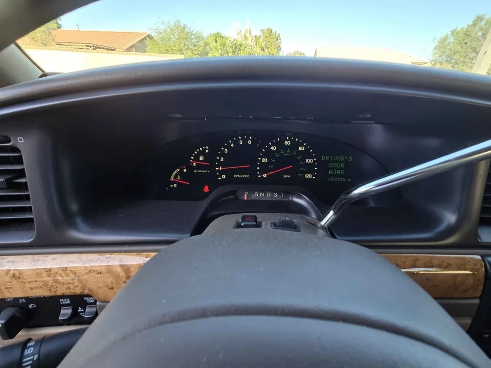 1998 Lincoln Continental 9th Gen - Image 4 of 4