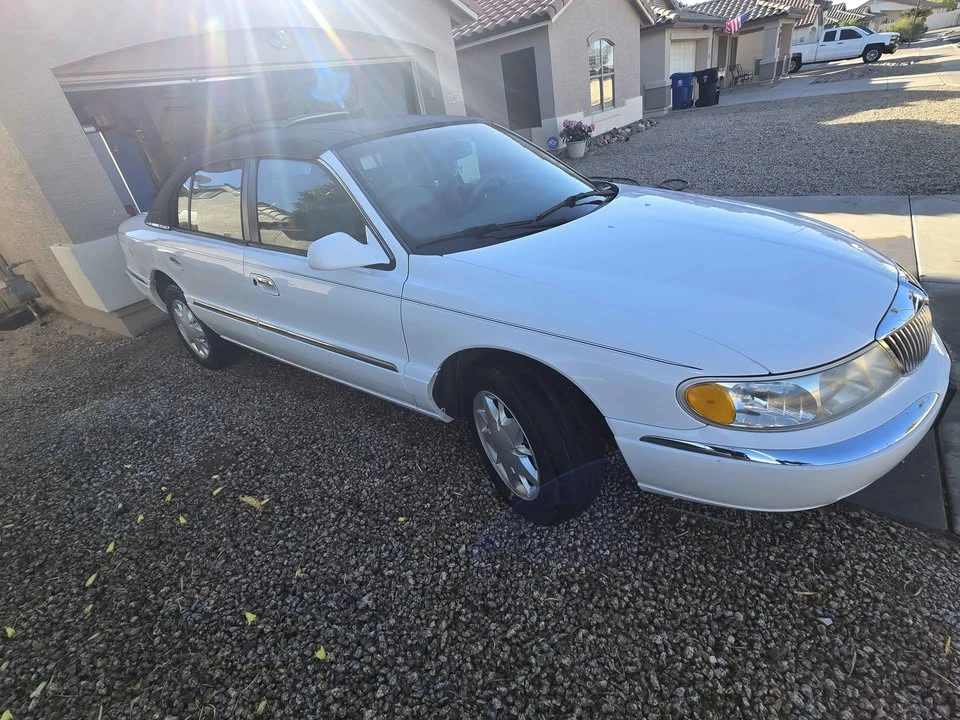 1998 Lincoln Continental 9th Gen - Image 3 of 4