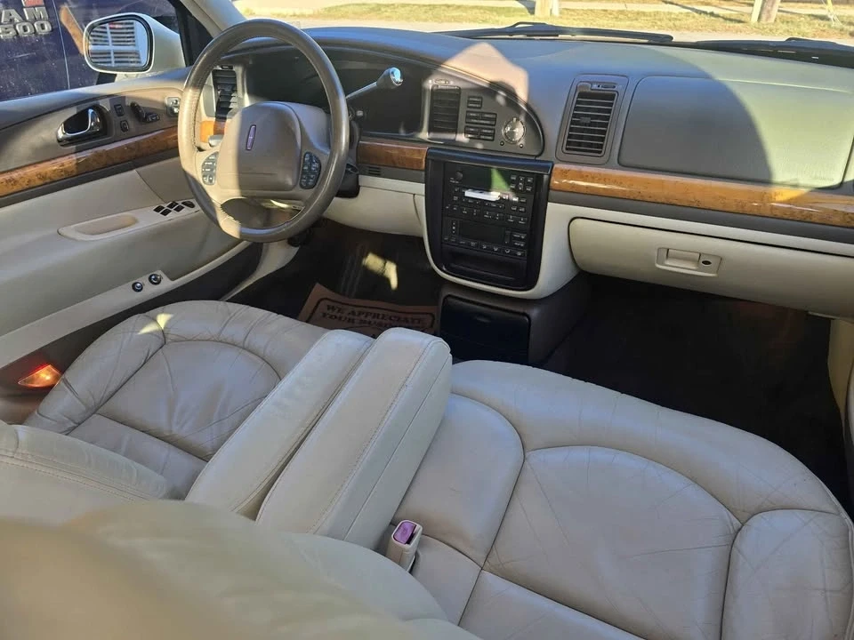 1998 Lincoln Continental 9th Gen - Image 14 of 20